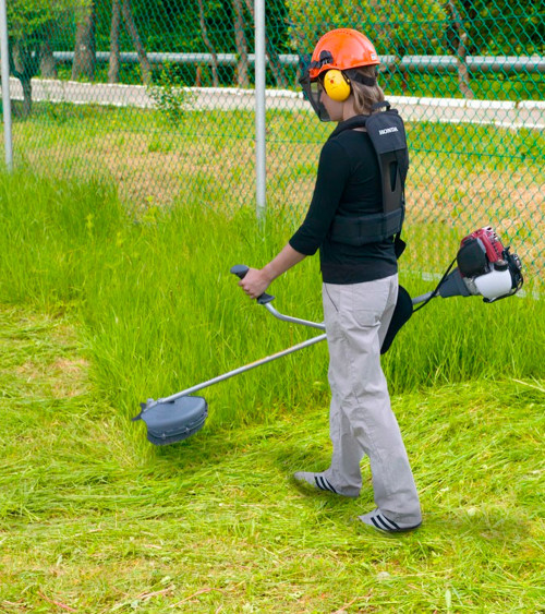 Desbrozadora gasolina Honda UMK 425 UE — 25 cc 6,5 kg