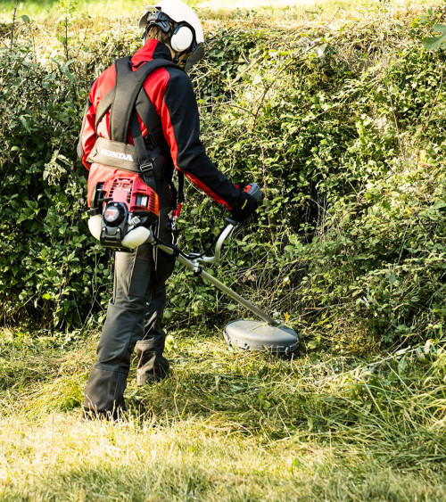 Desbrozadora gasolina Honda UMK 450 UE — 47,9 cc 8,1 kg