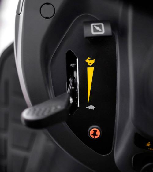 Tractor cortacésped 4x4 Stiga Estate 9122 WX 122cm 22HP Honda