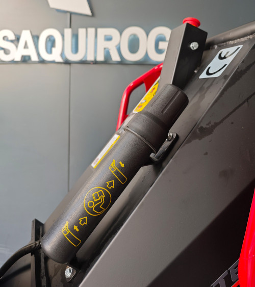 Biotrituradora Honda GX390 13HP Roteco 120mm remolcable