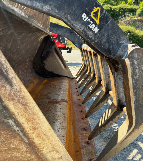 Manipulador telescópico Merlo Turbofarmer TF35.7 CS115 segunda mano