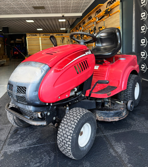 Tractor cortacésped segunda mano MTD LE 155 H 92cm 500cc