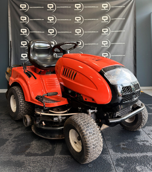 Tractor cortacésped segunda mano MTD LN 200 H 105cm 656cc