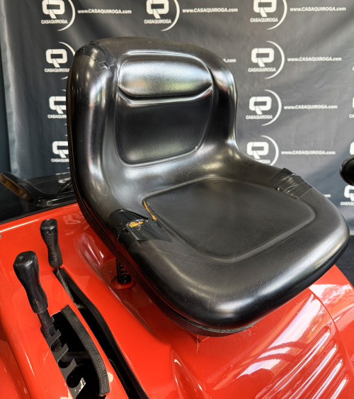 Tractor cortacésped segunda mano MTD LN 200 H 105cm 656cc