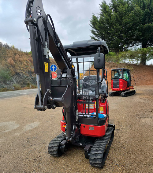 Mini Excavadora Kubota Hauser XR18L 16 CV Diesel Orugas  Giro lateral
