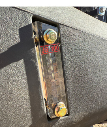 Mini Excavadora Kubota Hauser XR12-9 23HP Diesel Orugas retráctiles Mandos pilotados Giro lateral