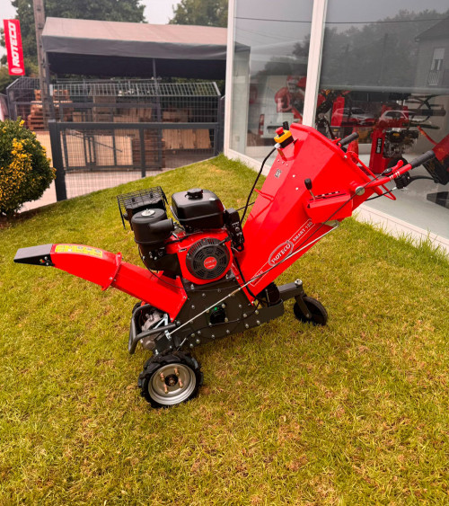 Biotrituradora gasolina autopropulsada 16HP ROTECO SMARTBIO 120