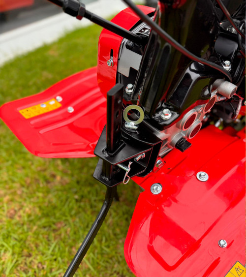 Motoazada Roteco Europa 500 6.5HP 82cm (incluye ruedas)