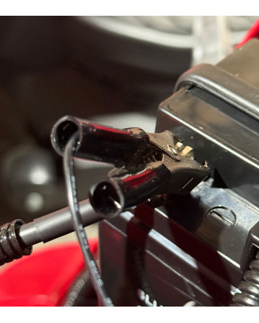 Cargador/mantenedor de baterías original Stiga