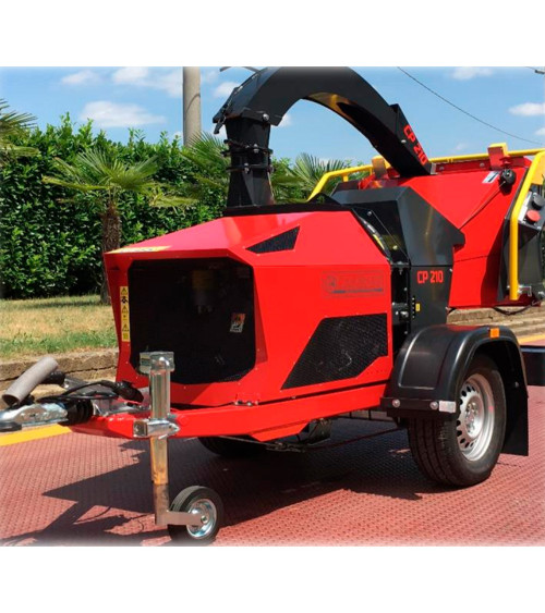 Biotrituradora profesional remolcable Caravaggi CP-210 Gasolina 38HP 210MM