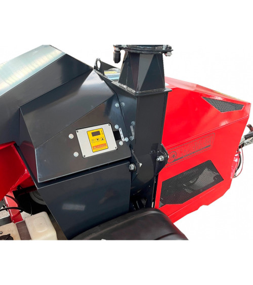 Biotrituradora profesional remolcable Caravaggi CP-210 Gasolina 38HP 210MM