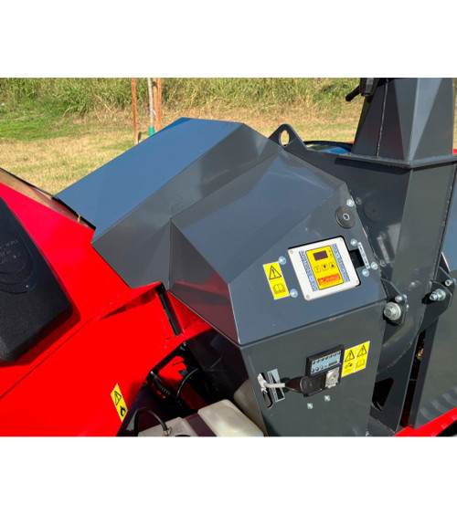 Biotrituradora profesional remolcable Caravaggi CP-210 Gasolina 38HP 210MM