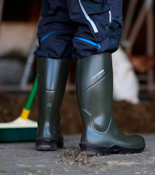 Bota de agua térmica para agricultura Noramax Agri S5