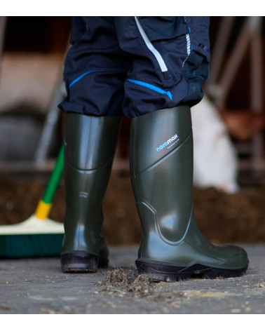 Bota de agua térmica para agricultura Noramax Agri S5