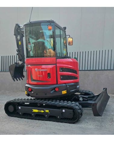 Excavadora Kubota Hauser XR35Pro 25 CV Diesel Cabina completa Giro lateral