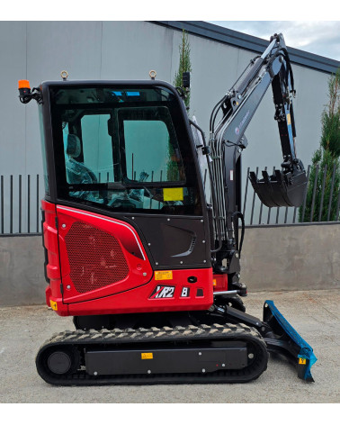 Excavadora Kubota Hauser XR28 19 CV Diesel Mandos pilotados Cabina completa Giro lateral