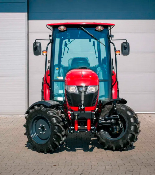 Tractor pequeño TYM 6225C — 58HP Giro 52º