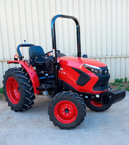 Tractor pequeño TYM F50R — 50HP Giro 52º