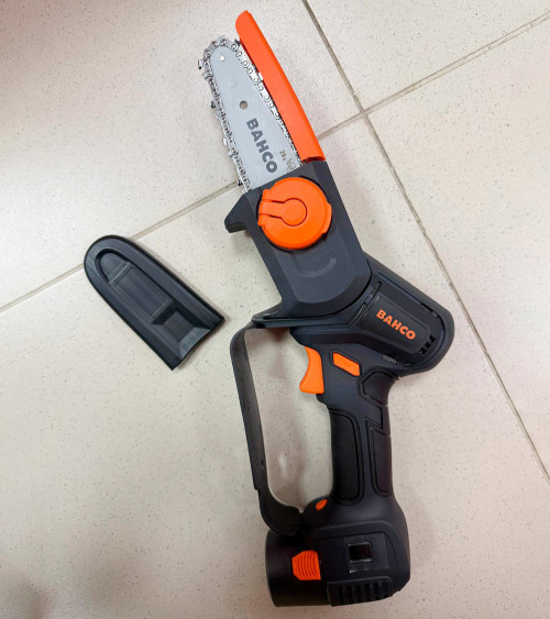 Motosierra de poda a batería BAHCO BCL104 — 9CM 0,88KG