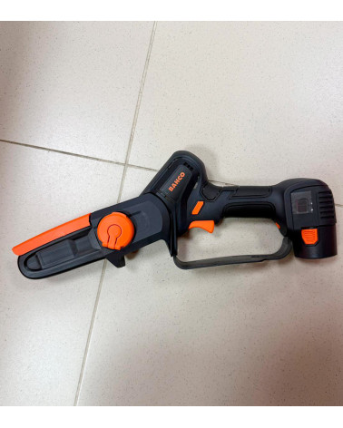 Motosierra de poda a batería BAHCO BCL104 — 9CM 0,88KG