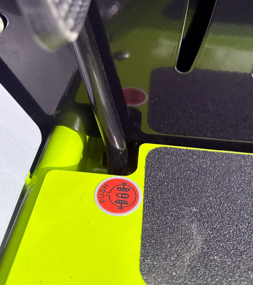 Tractor desbrozadora Grillo Climber 10 AWD 23 22HP 4x4 93cm