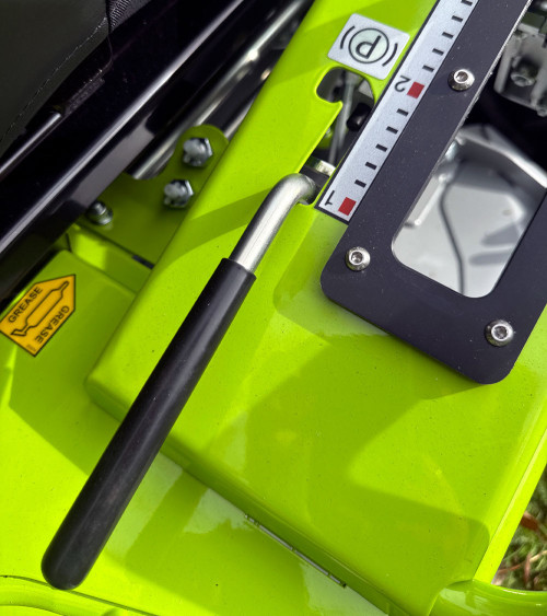 Tractor desbrozadora Grillo Climber 10 AWD 23 22HP 4x4 93cm