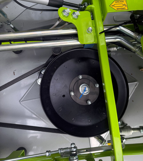 Tractor desbrozadora Grillo Climber 10 AWD 23 22HP 4x4 93cm