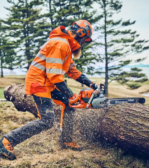 ALQUILER Motosierra gasolina Husqvarna 562 XP 598CC 5.9KG