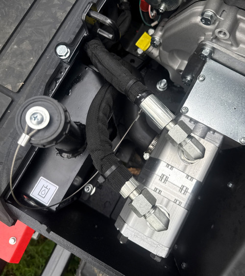 Mini excavadora 765kg gasolina Roteco Bigant 800