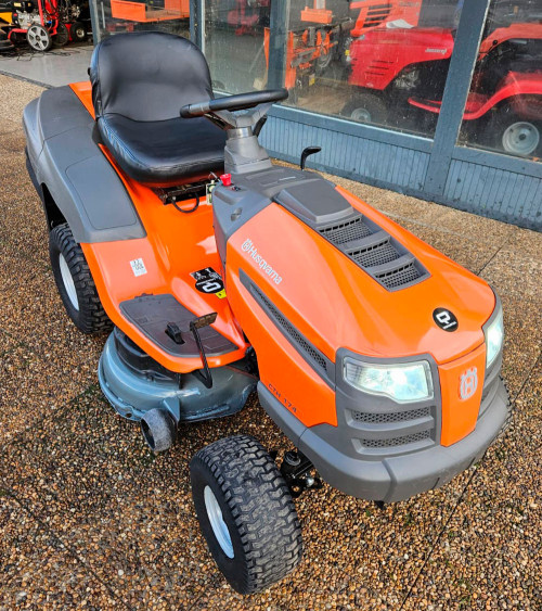 Tractor cortacésped Husqvarna CTH 174 97cm 608cc 18cv — Seminuevo