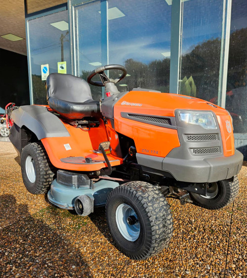 Tractor cortacésped Husqvarna CTH 174 97cm 608cc 18cv — Seminuevo