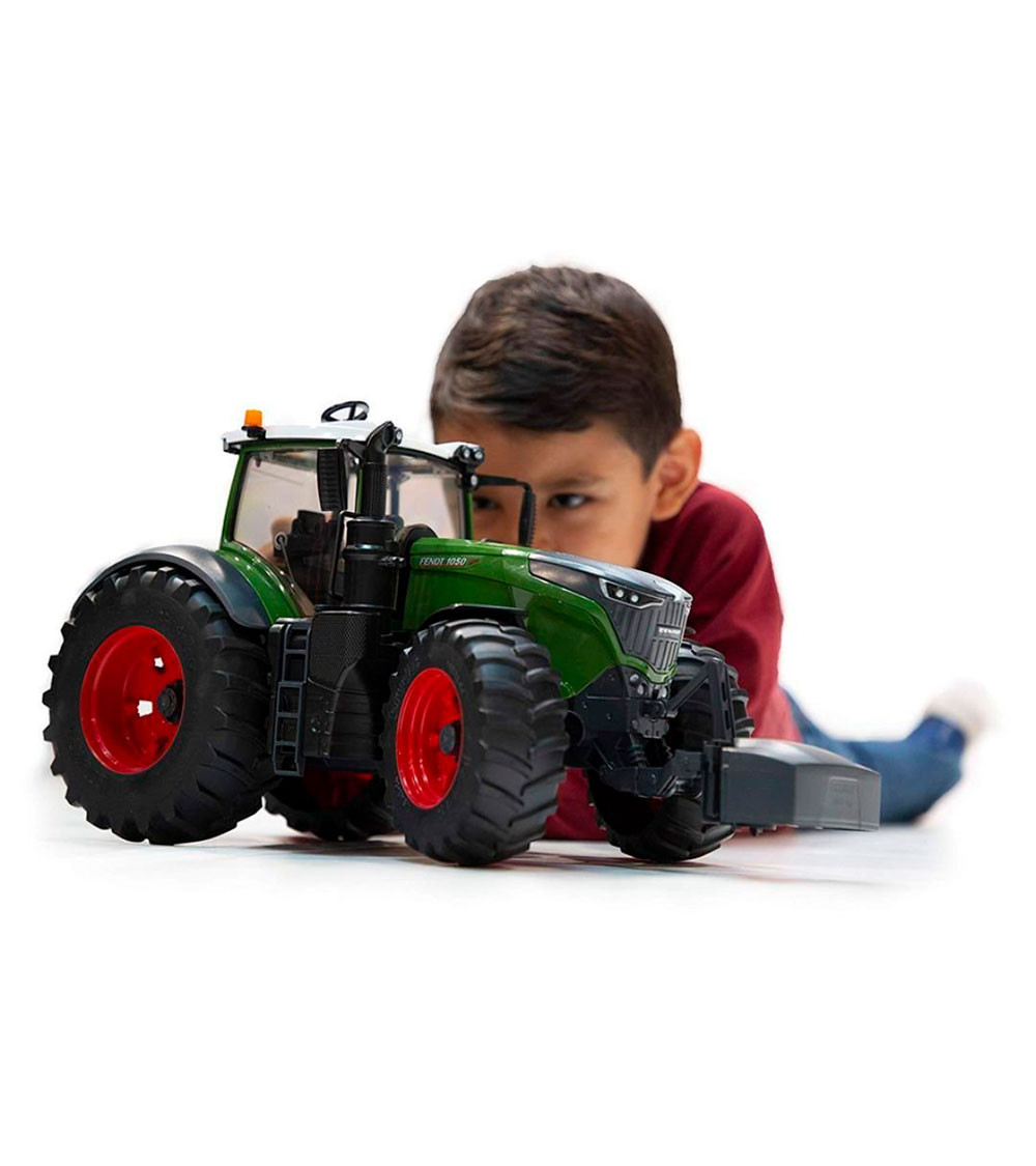 Tractor de juguete Fendt 1050 Vario — Bruder