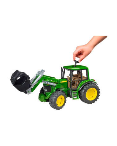 Tractor de juguete John Deere 6920 con cargador frontal — Bruder