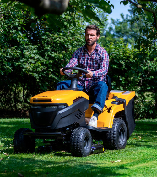 Tractor cortacésped Stiga Estate 598e 98cm 240l