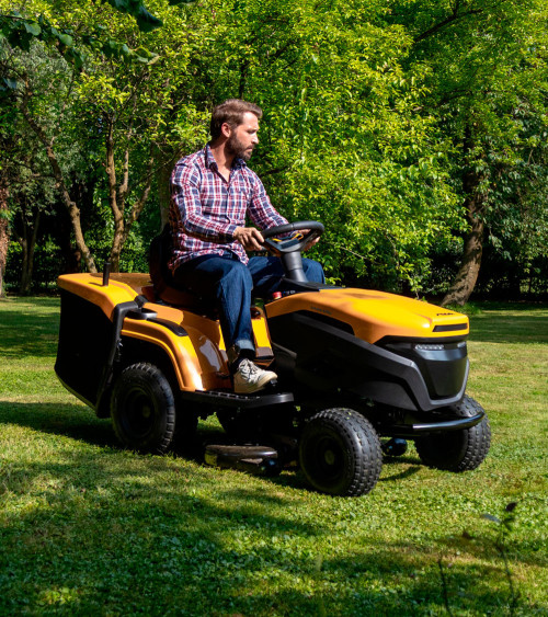 Tractor cortacésped Stiga Estate 598e 98cm 240l