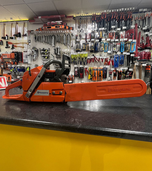 Motosierra Husqvarna 365 X-Torq segunda mano — 70,7cc 45cm 6,4kg