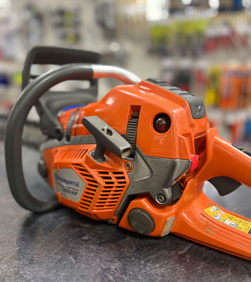 Motosierra Husqvarna 550XP segunda mano — 50,1cc 45cm 5,3kg