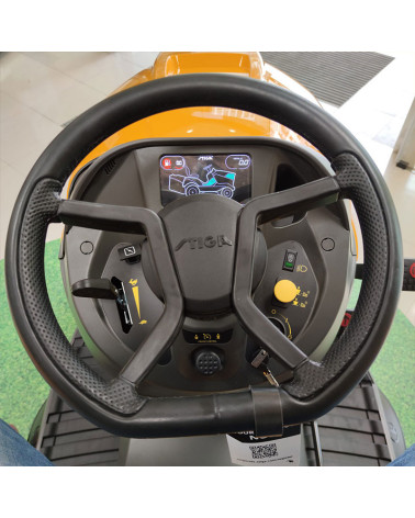 Tractor cortacésped Stiga Estate 9102 W 102cm 22HP Honda pantalla led