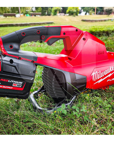 Soplador batería Milwaukee M18 FUEL F2BL-802 (x2 bat 8.0 Ah + cargador)