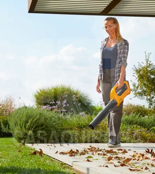 Soplador de hojas batería Stiga BL 100e Kit (batería 4.0 Ah + cargador)