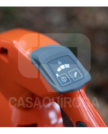 Soplador hojas batería Husqvarna 120iB (Sólo cuerpo)