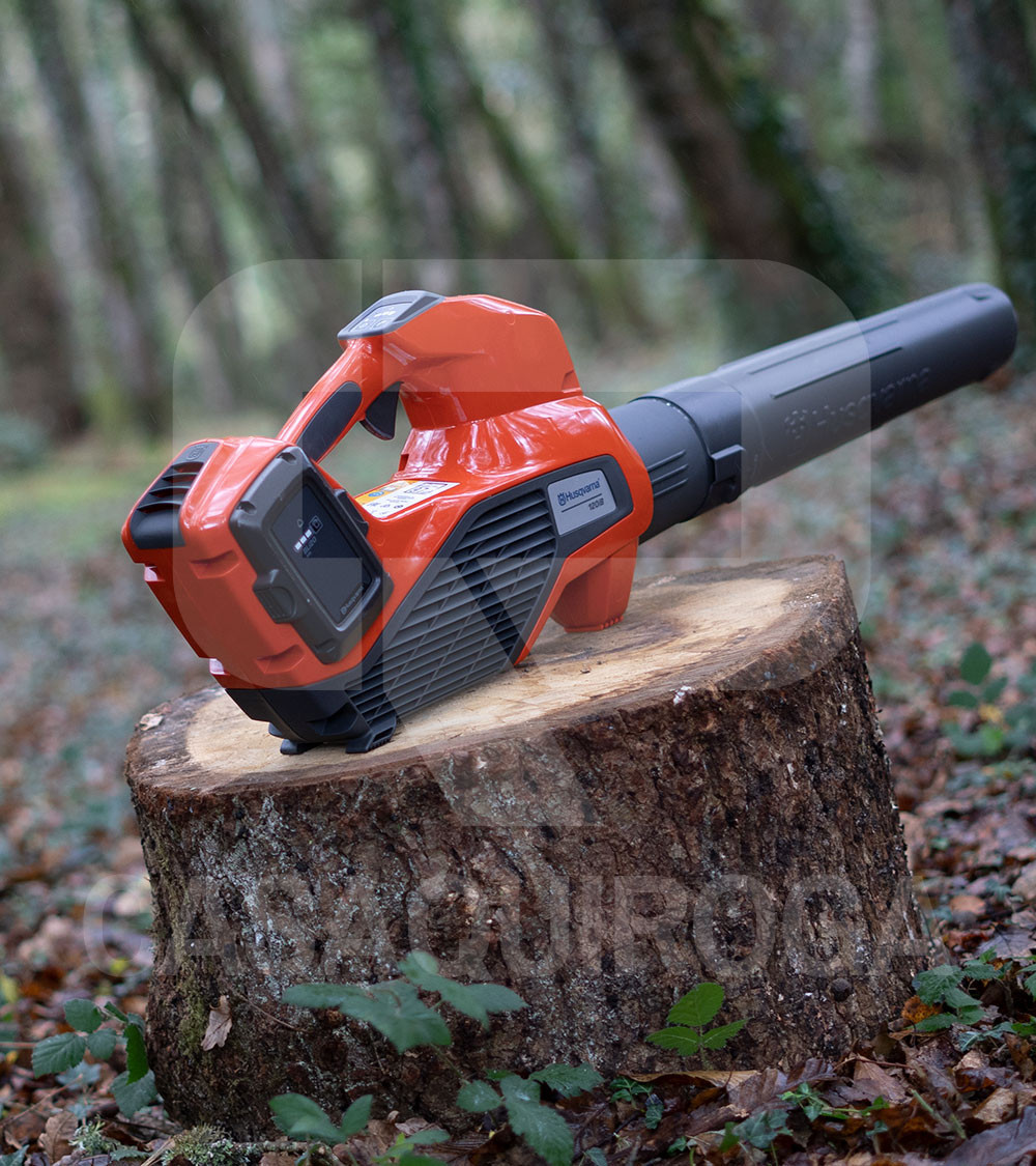 Soplador hojas batería Husqvarna 120iB (Sólo cuerpo)