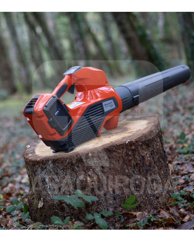 Soplador hojas batería Husqvarna 120iB (Sólo cuerpo)