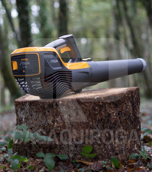 Soplador de hojas batería Stiga BL 500e (incluye batería y cargador)