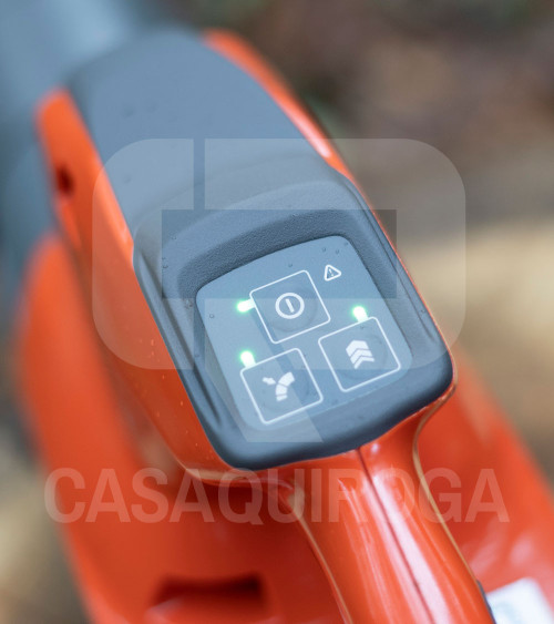 Soplador hojas batería Husqvarna 325iB (con batería y cargador)