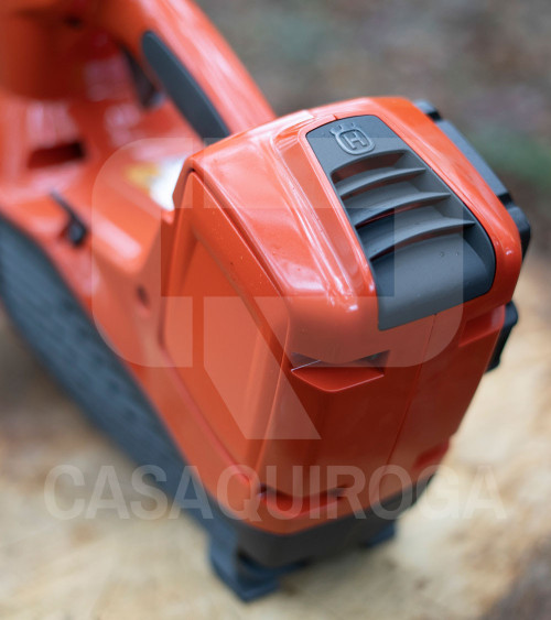 Soplador hojas batería Husqvarna 325iB (solo cuerpo)