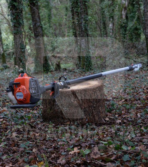 Podadora altura telescópica Husqvarna 525PT5S 25,4cc 402 cm 7 kg