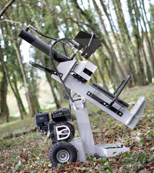 Astilladora leña gasolina 15 toneladas 3 posiciones 7HP Omega Monza