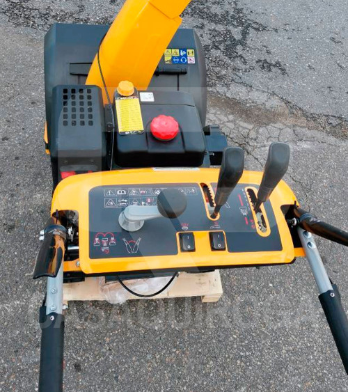 Quitanieves gasolina orugas Stiga ST 6272 P TRAC