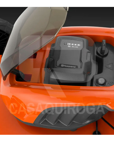 Cortacésped batería Husqvarna LC 142iS Kit (+ batería 4.0Ah y cargador)